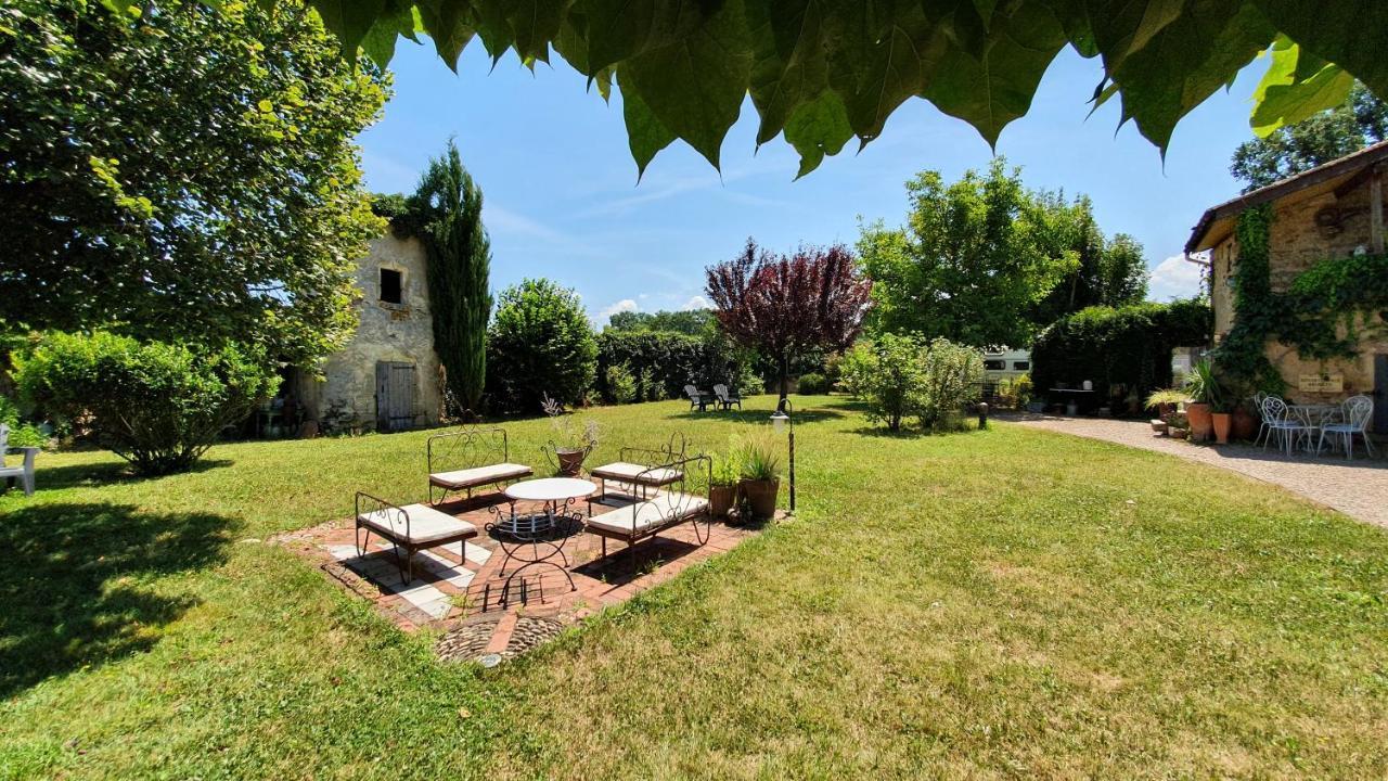 Le Clos Goelle Moissat エクステリア 写真
