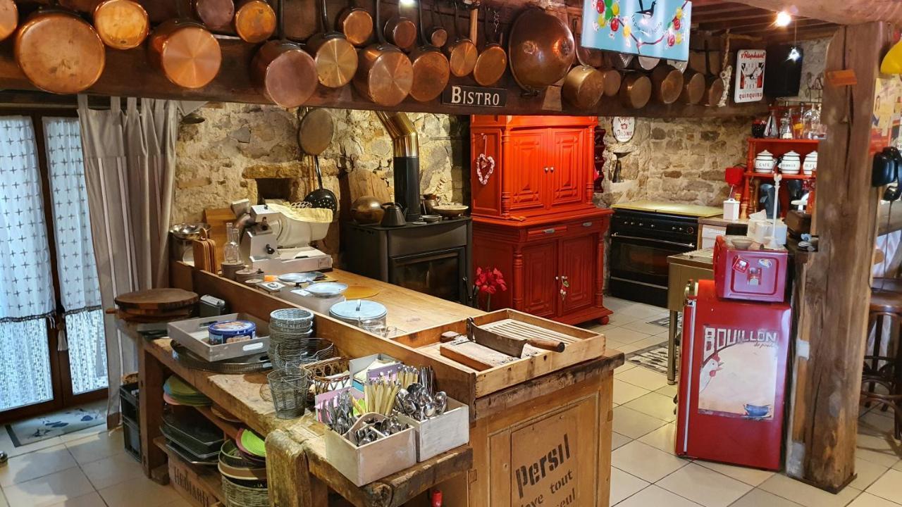 Le Clos Goelle Moissat エクステリア 写真